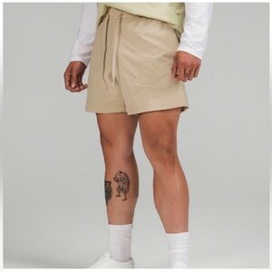 Men's Tan Lululemon Bowline Short 5” Athletic Shorts